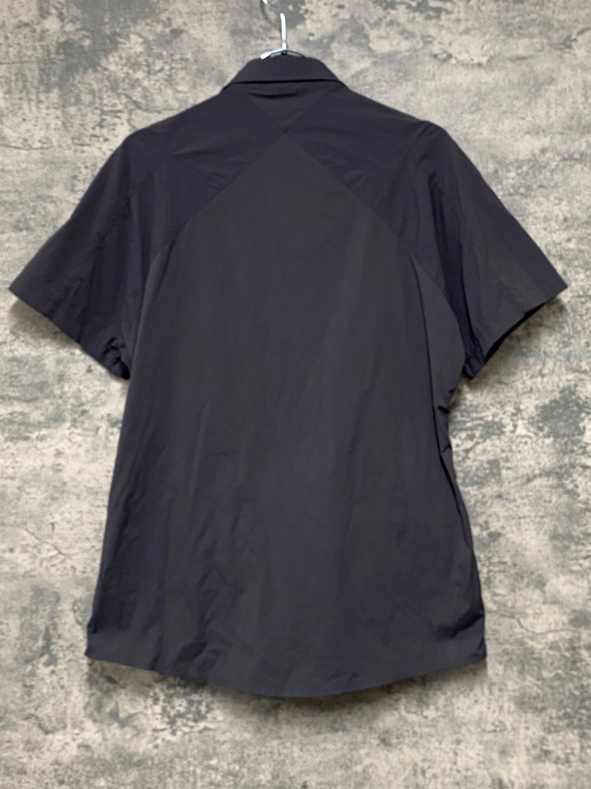 JI970 ティラック Tilak. 半袖 シャツ グレー S