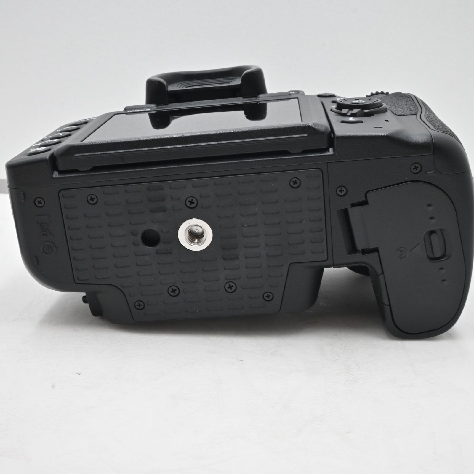 シャッター回数『6204』Nikon デジタル一眼レフカメラ D780 ブラック  