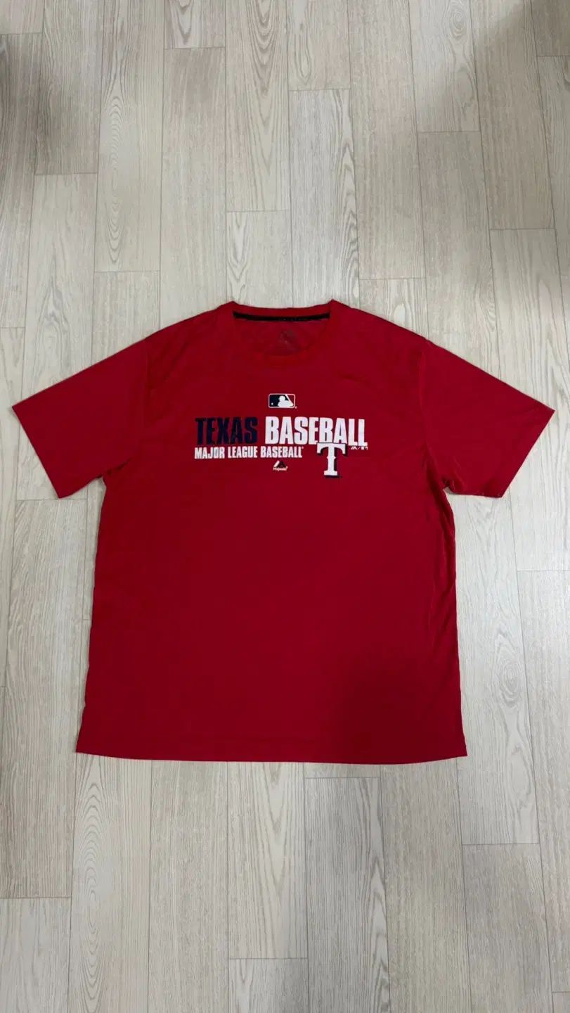 【雷市場（ポンジャン）商品韓国直送】 Majestic Majestic (マジェスティック) ヴィンテージ MLB テキサス レンジャーズ Tシャツ