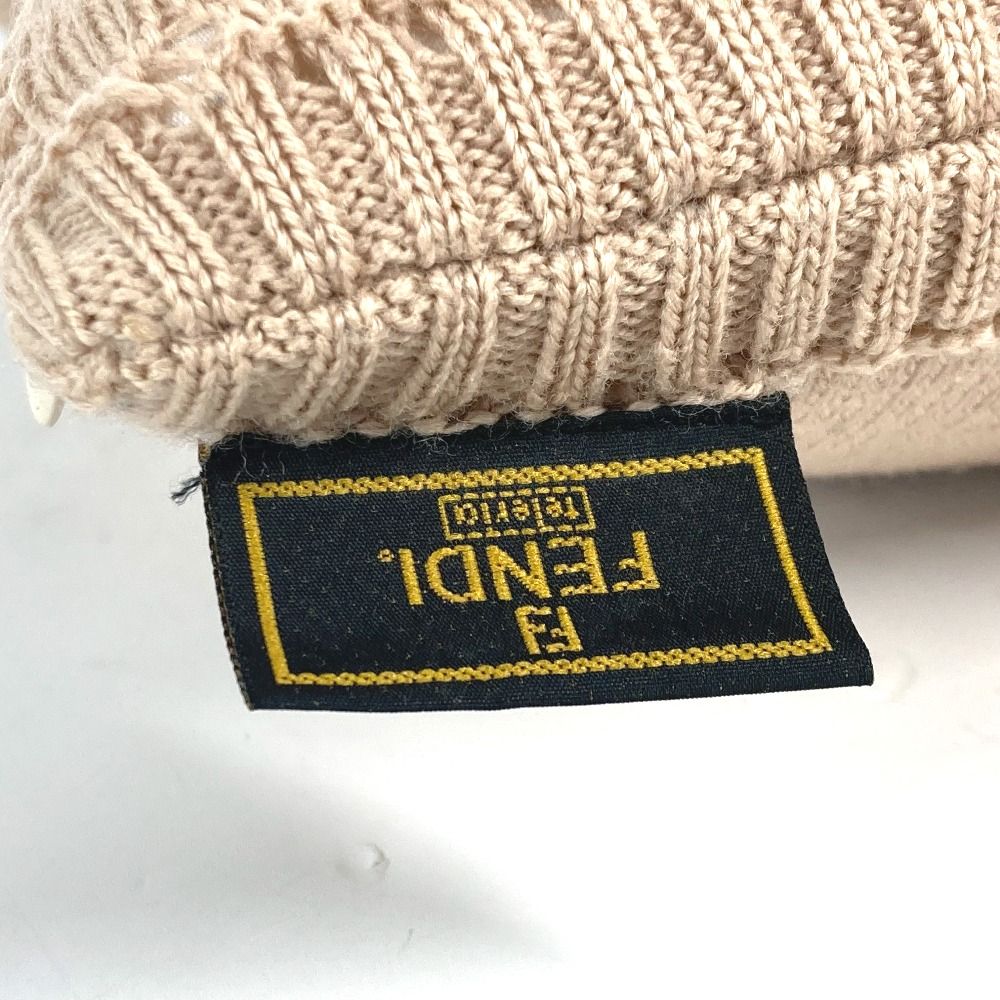 FENDI フェンディ クッション ロゴ ズッカ ニット - メルカリ