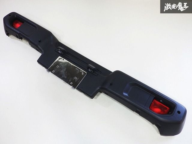 Chrysler クライスラー JEEP ジープ 純正 JL36S JL ジープ ラングラー 2ドア リア リヤ バンパー 素地 68329883AD テールランプ付き 即納