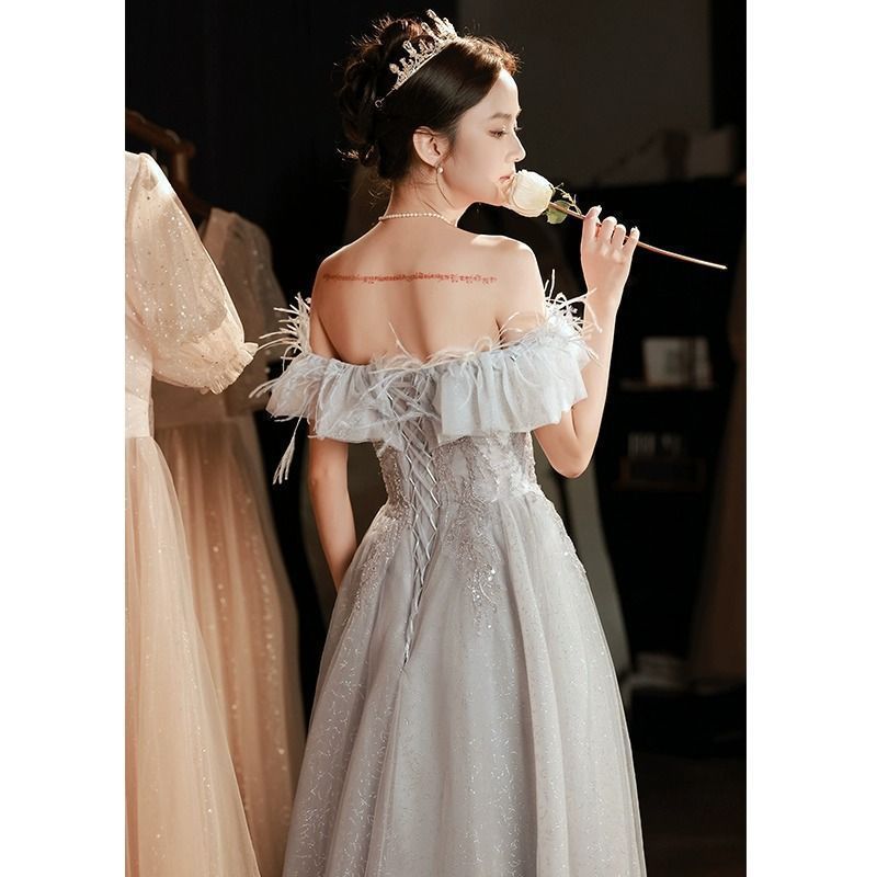 ウェディングドレス 発表会