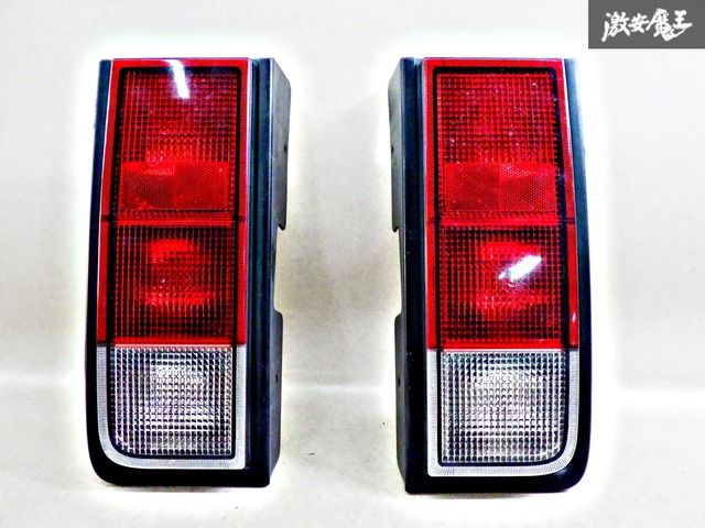 ストア出品】純正 ハマー H2 テール テールランプ テールライト