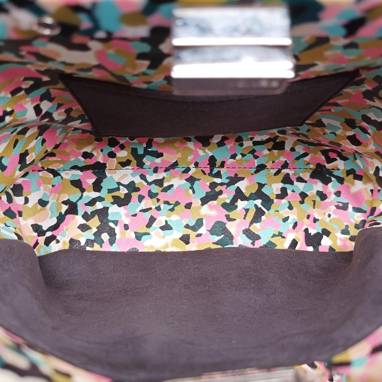 フェンディFendiピーカブー