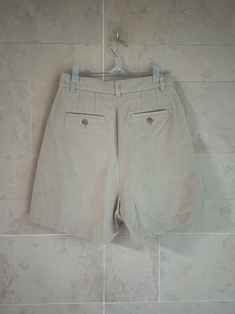 ショートパンツ s