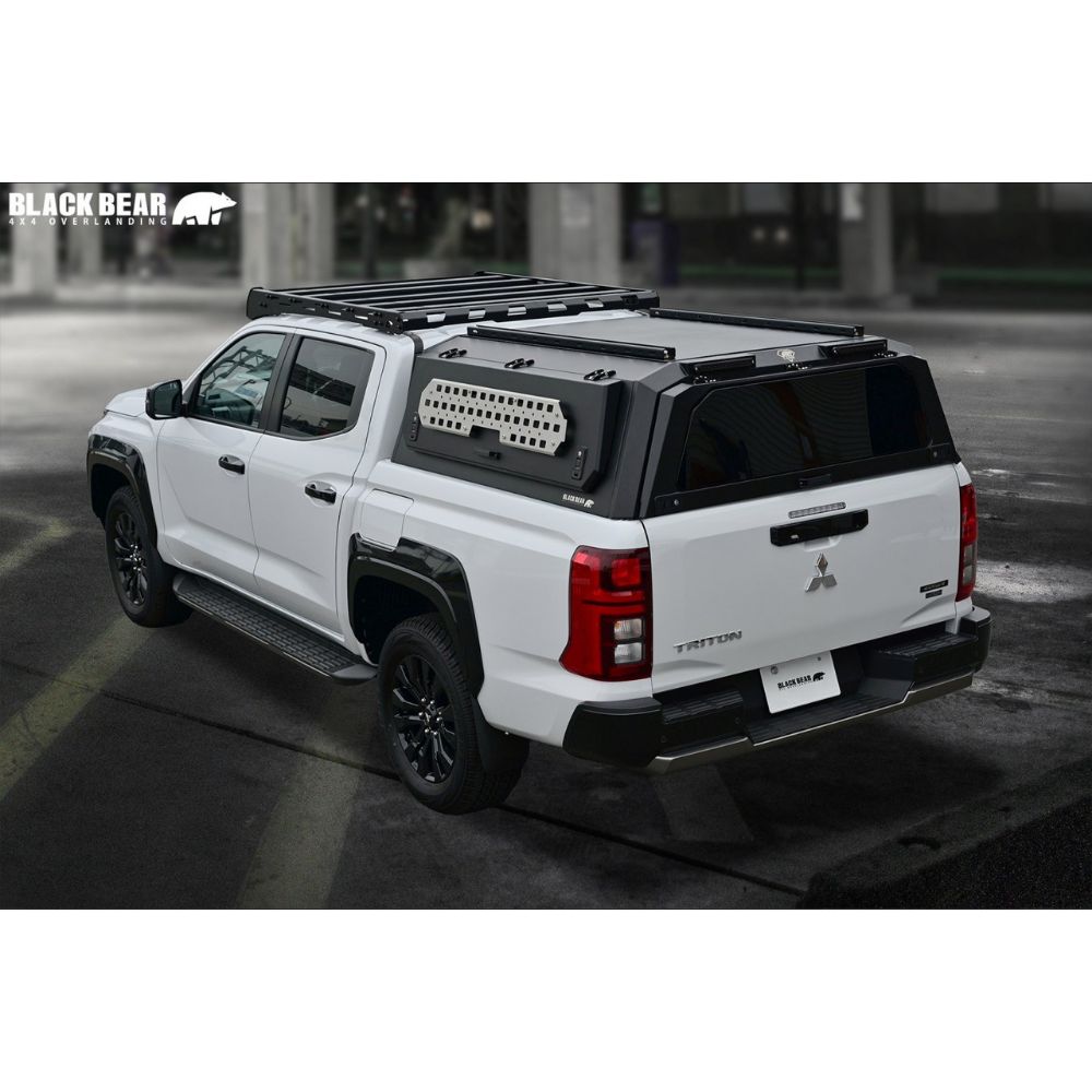 LED3WAYハイマウントランプ装備