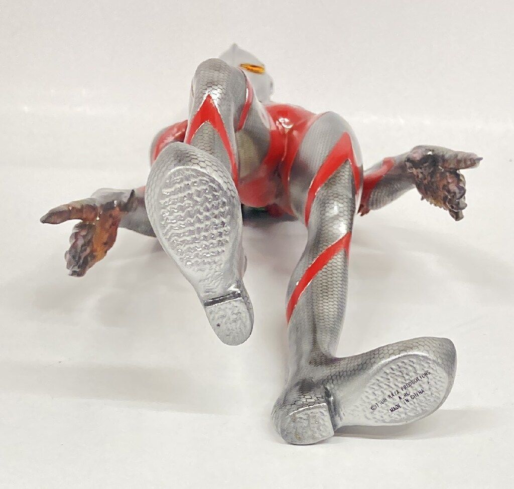 ACRO KAIJU Remix にせウルトラマン - メルカリ