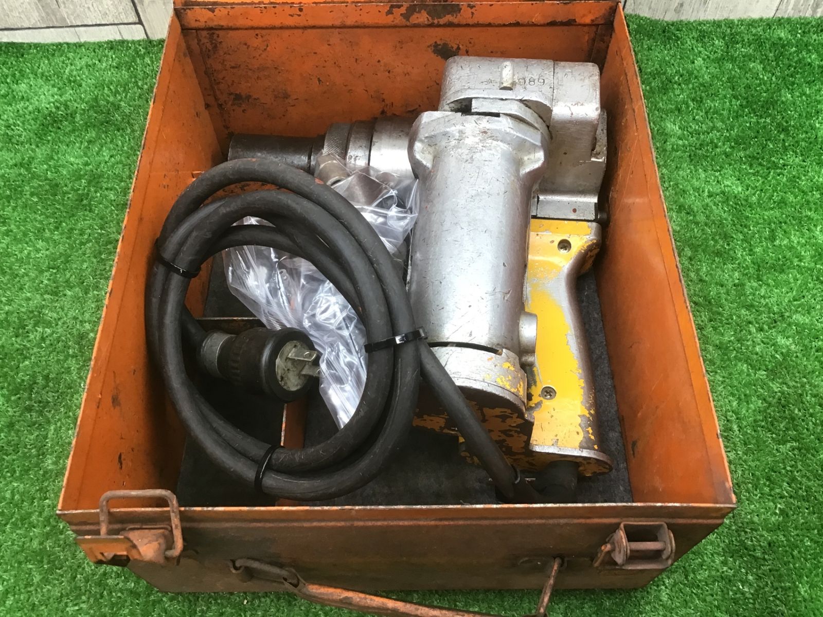 動作品 滋賀ボルト♪TS電動レンチ TSW61T♪シャーレンチ ♪アクトツール富山店♪B