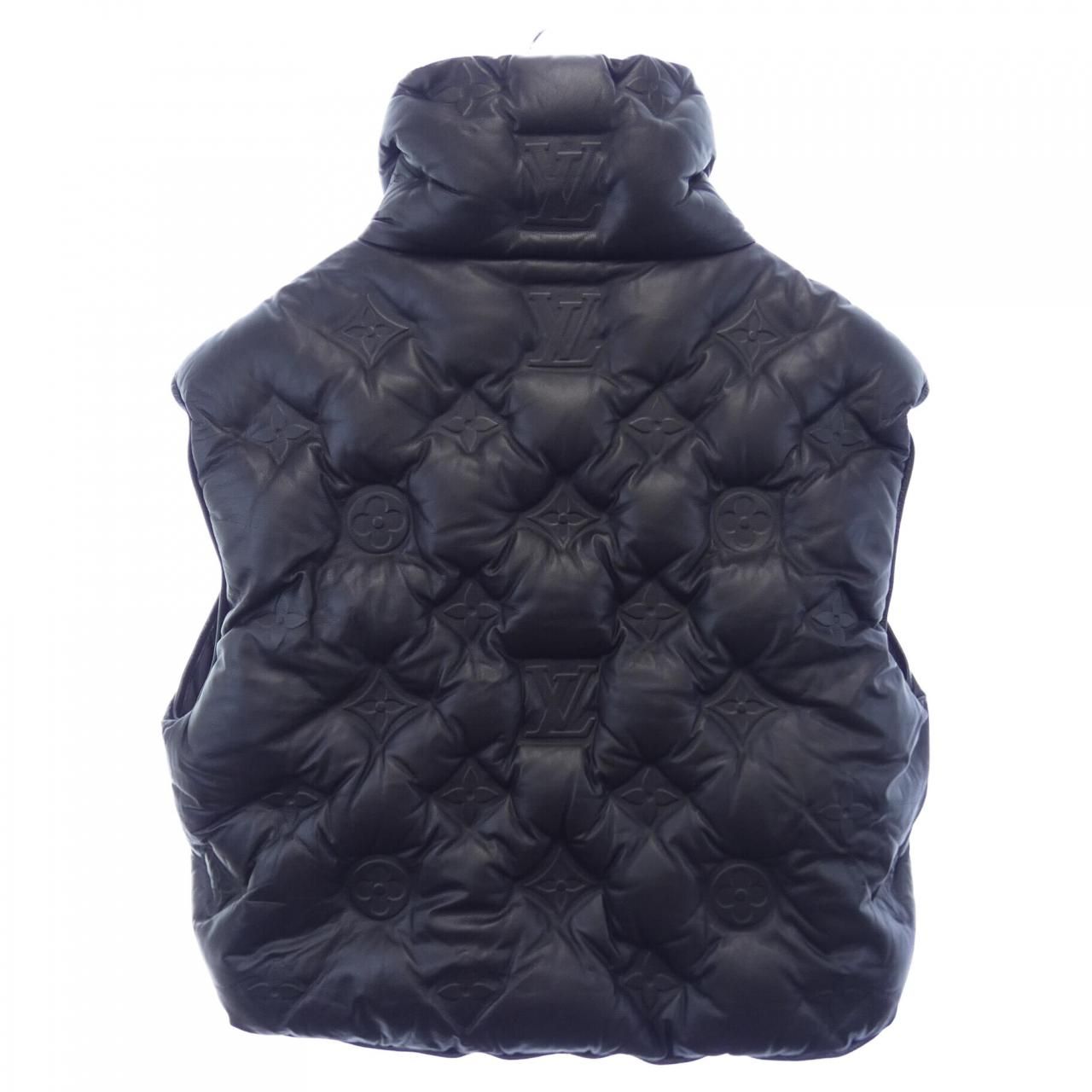 LOUIS VUITTON ダウンジャケット/ダウンベスト 赤 4103424Y0126 レッド（赤）系 Louis Vuitton(ルイヴィトン) ダウンベスト