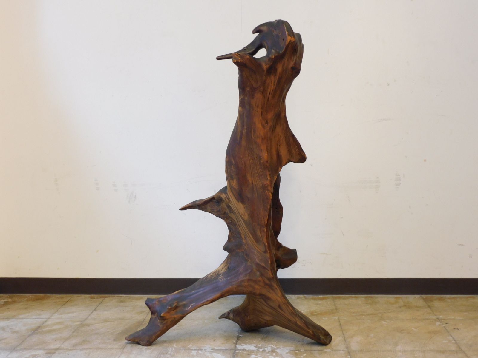 ふるい変木 HK-a-04847 / オブジェ 民藝 古民芸 フォークアート 彫刻