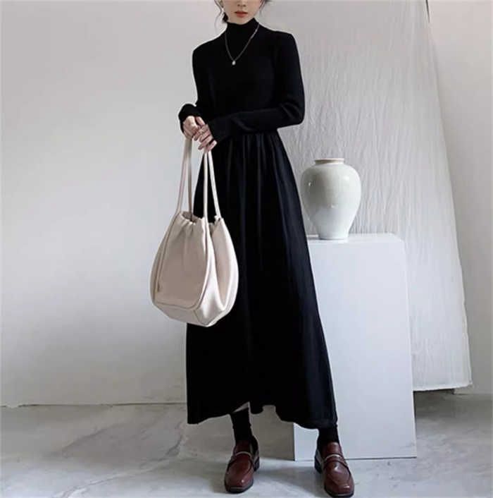 ニットワンピース