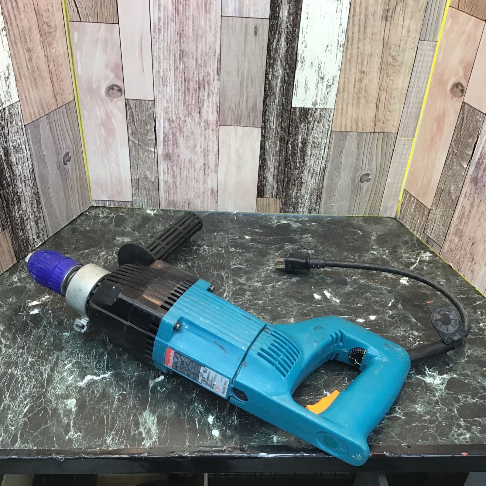 makita ダイヤコア震動ドリル