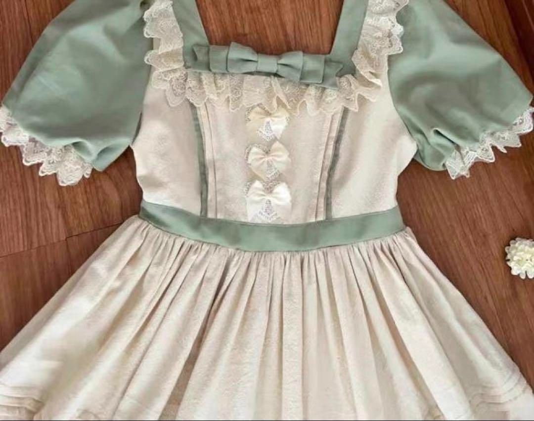 お出かけや女子会 普段着にぴったり