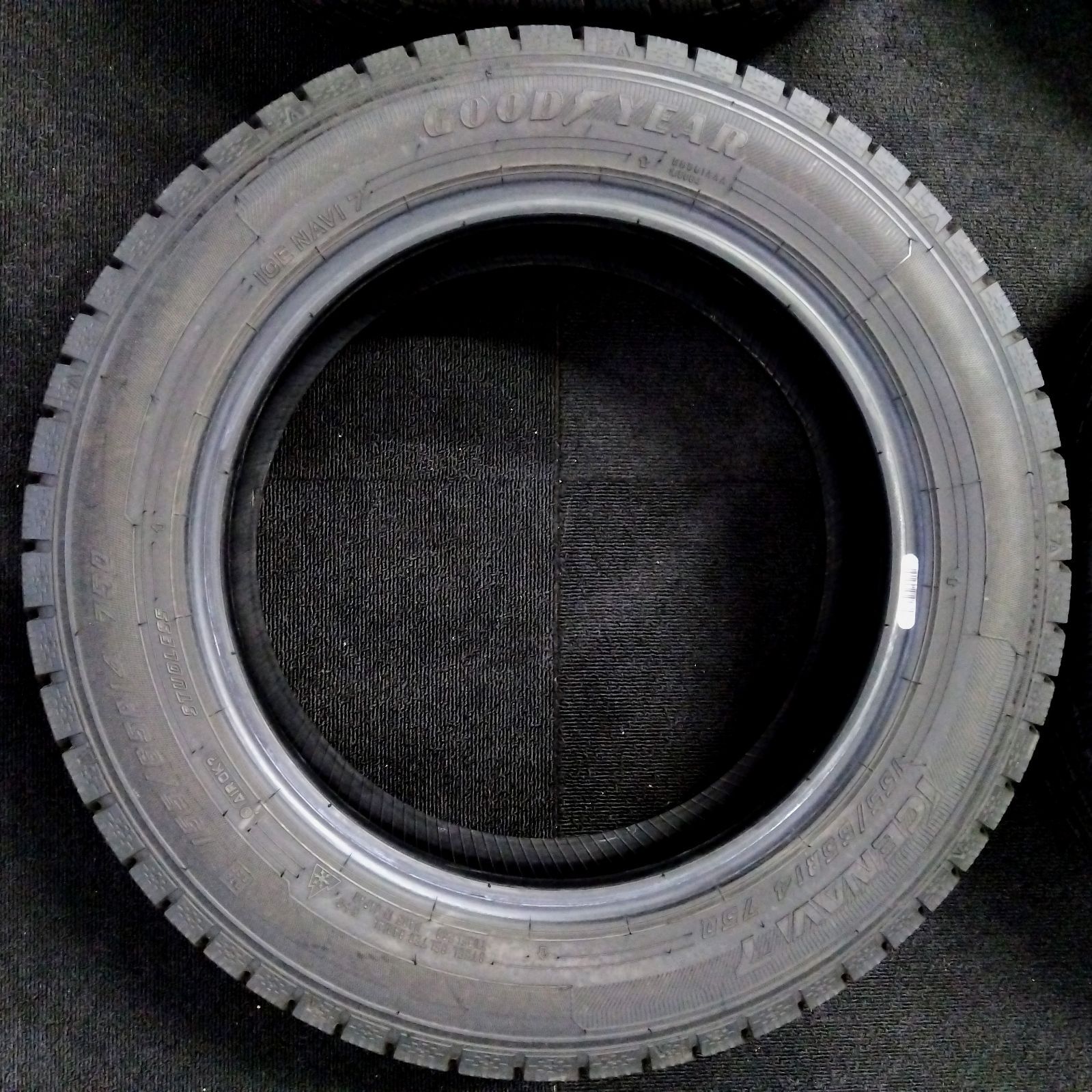 送料無料】【155/65R14】中古 スタッドレス タイヤ 4本セット 