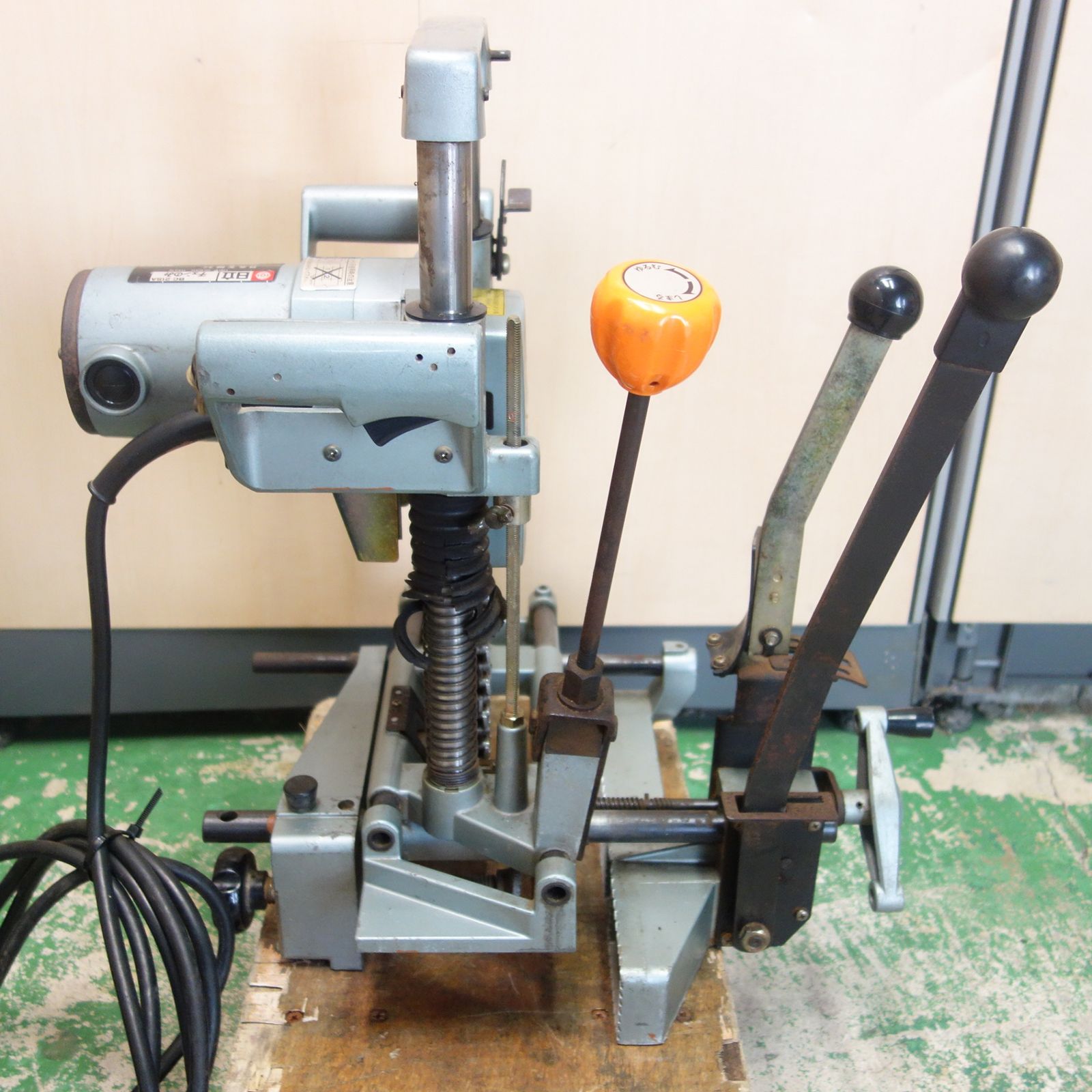 送料無料] ☆日立工機 HITACHI チェーン のみ 100V 50/60Hz BC21SA 溝  