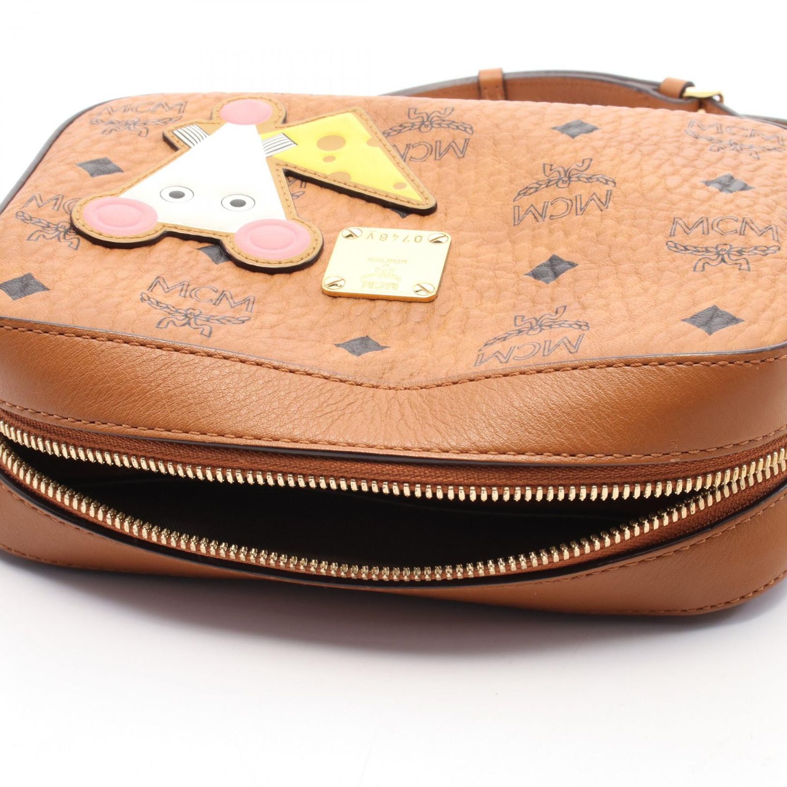 MCM エム