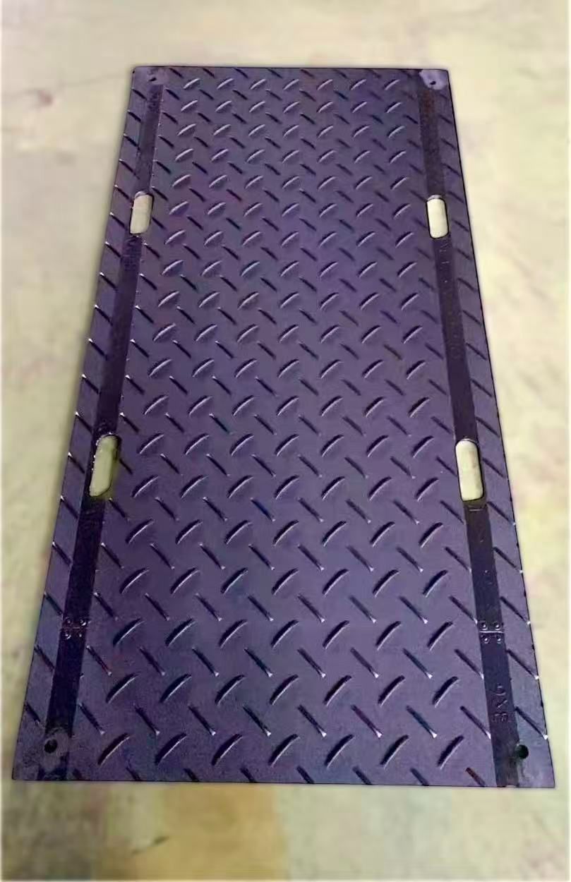 配送 10枚 樹脂製敷板 910mm×1820mm×18.7mm 片面リブ 樹脂 敷板 プラ敷 工事 駐車場 軽量 黒 HRDEVELOPMENT_JP