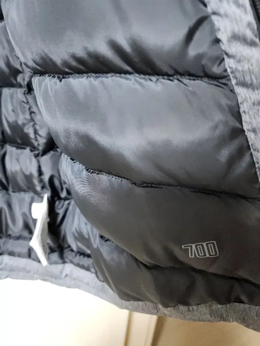 ダウンフィルジャケット