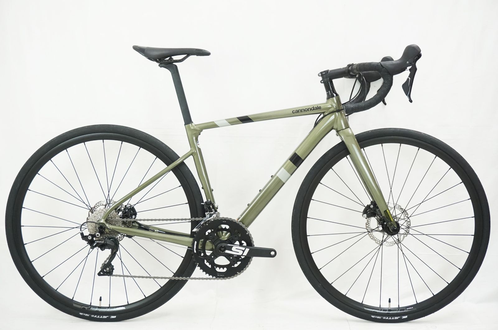 CANNONDALE 「キャノンデール」 CAAD13 2020年モデル ロードバイク / 福岡店 ITBKIRKU0ZCD CANNONDALE 「キャノンデール」 CAAD13 2020年モデル ロードバイク