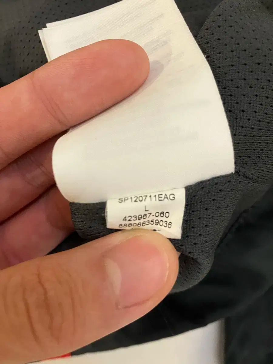 ウィンドブレーカー ジャケット