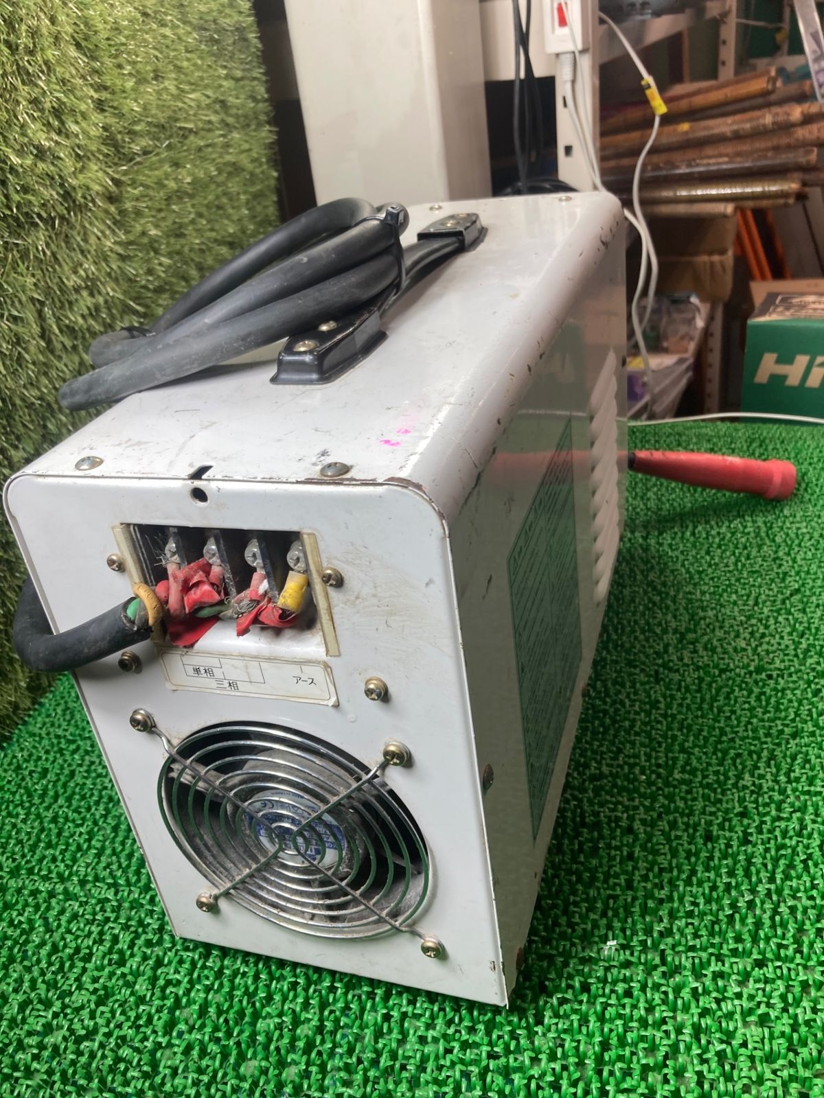 MA-200D3 マイト工業 デジタル直流溶接機 展示品 未使用 マイト工業 