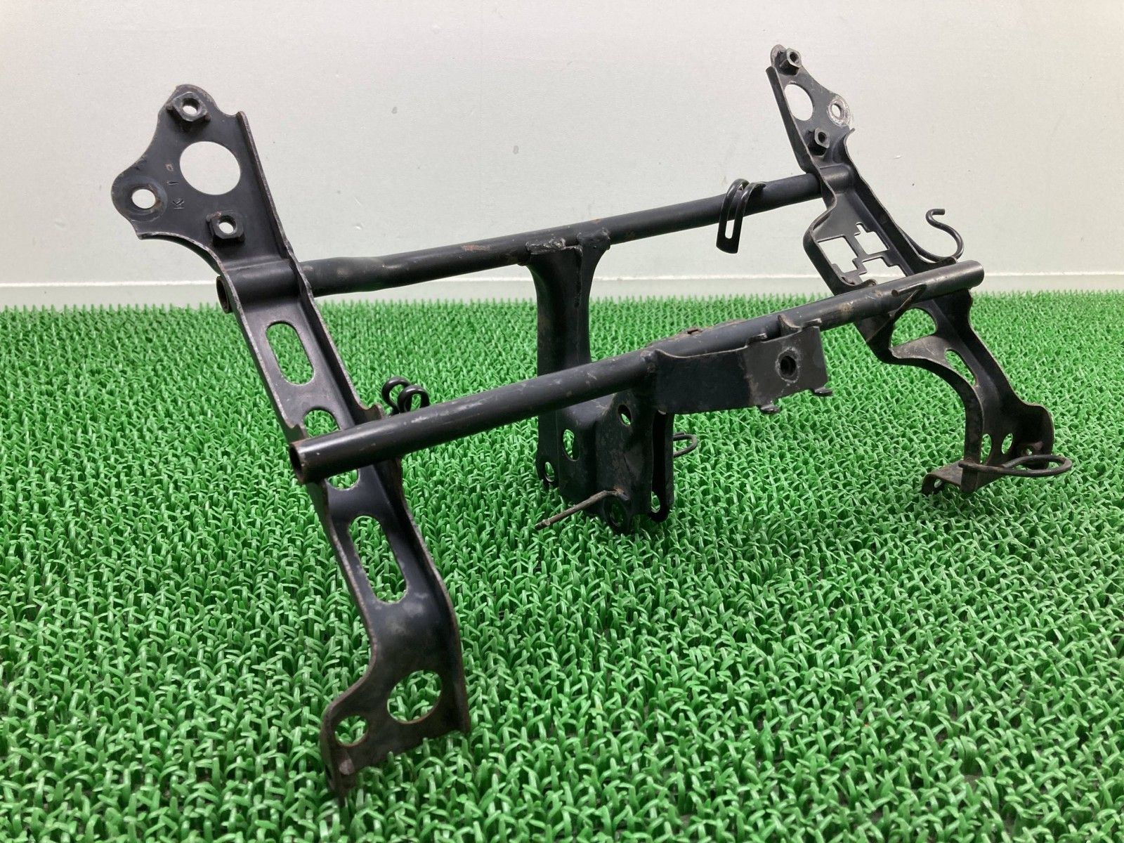 CBR250R アッパーカウルステー ホンダ 純正 MC17 フロントカウルステー ヘッドライトステー 曲がり無し 品薄 品 kO