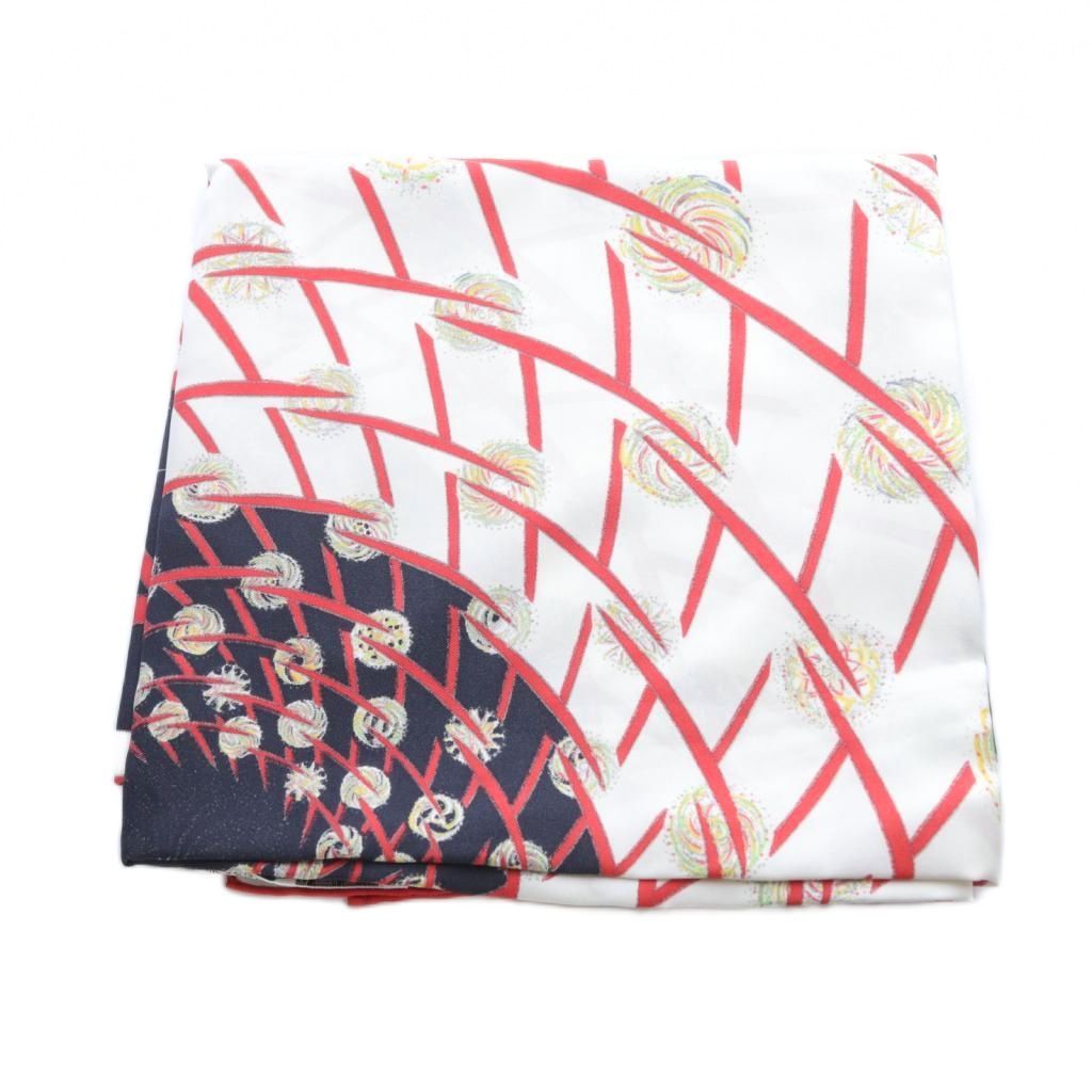 エルメス HERMES 宇宙の花火 les feux de lespace スカーフ 黒 ブラック 白 ホワイト 赤 カレ90