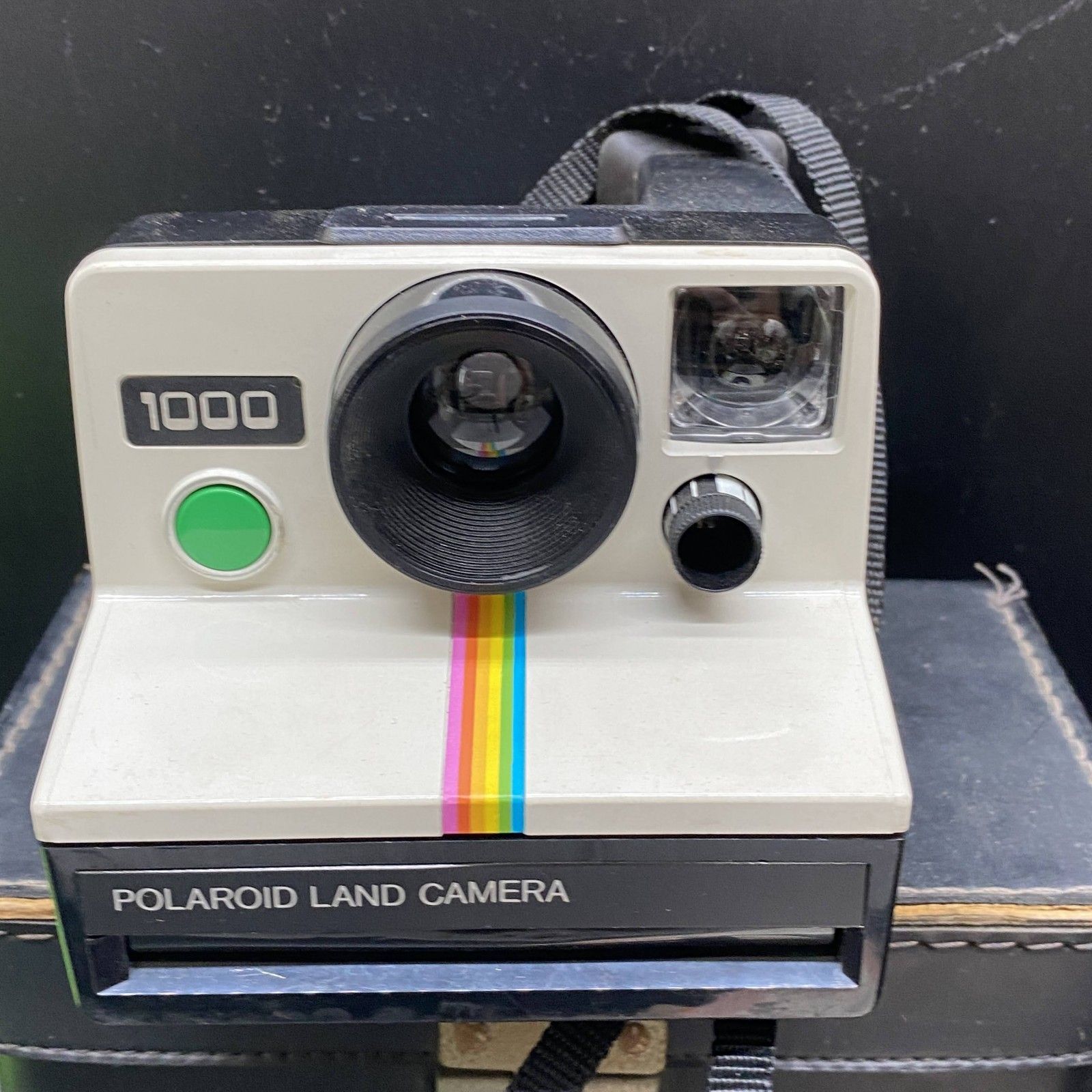 レトロ　ポラロイド Polaroid 1000 インスタントカメラ　動作未確認 ポラロイドカメラ 1000 POLAROID 撮影動作未確認 - メルカリ