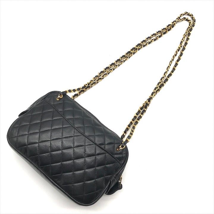 良品 CHANEL シャネル ココマーク マトラッセ ラムスキン