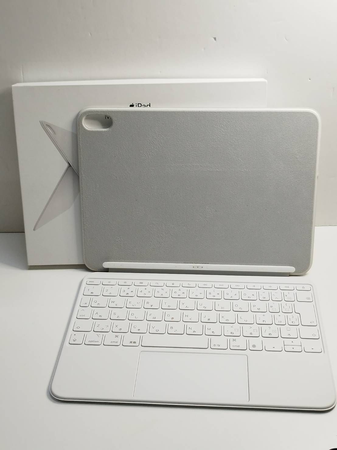 Apple iPad Magic Keyboard Folio/A2695〈MQDP3J/A〉