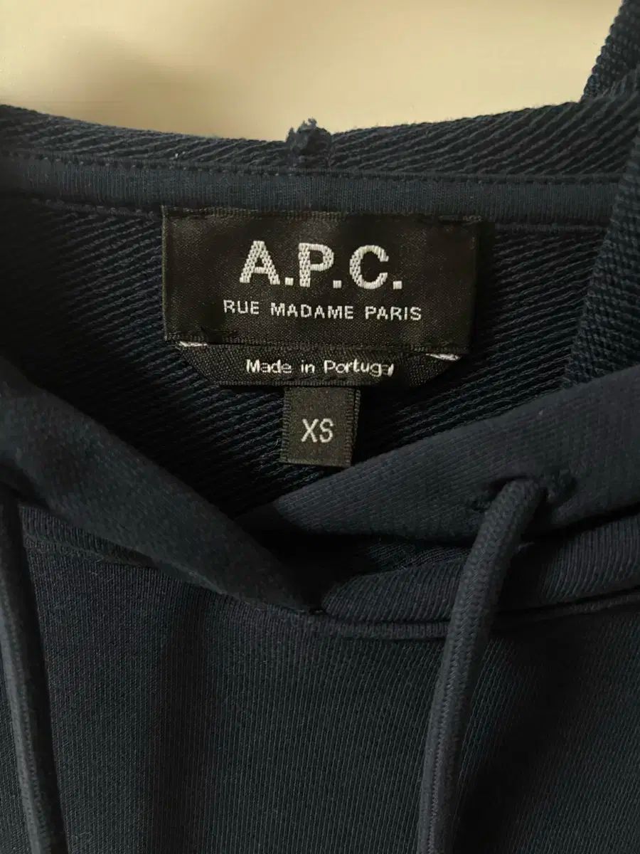フード付きTシャツ