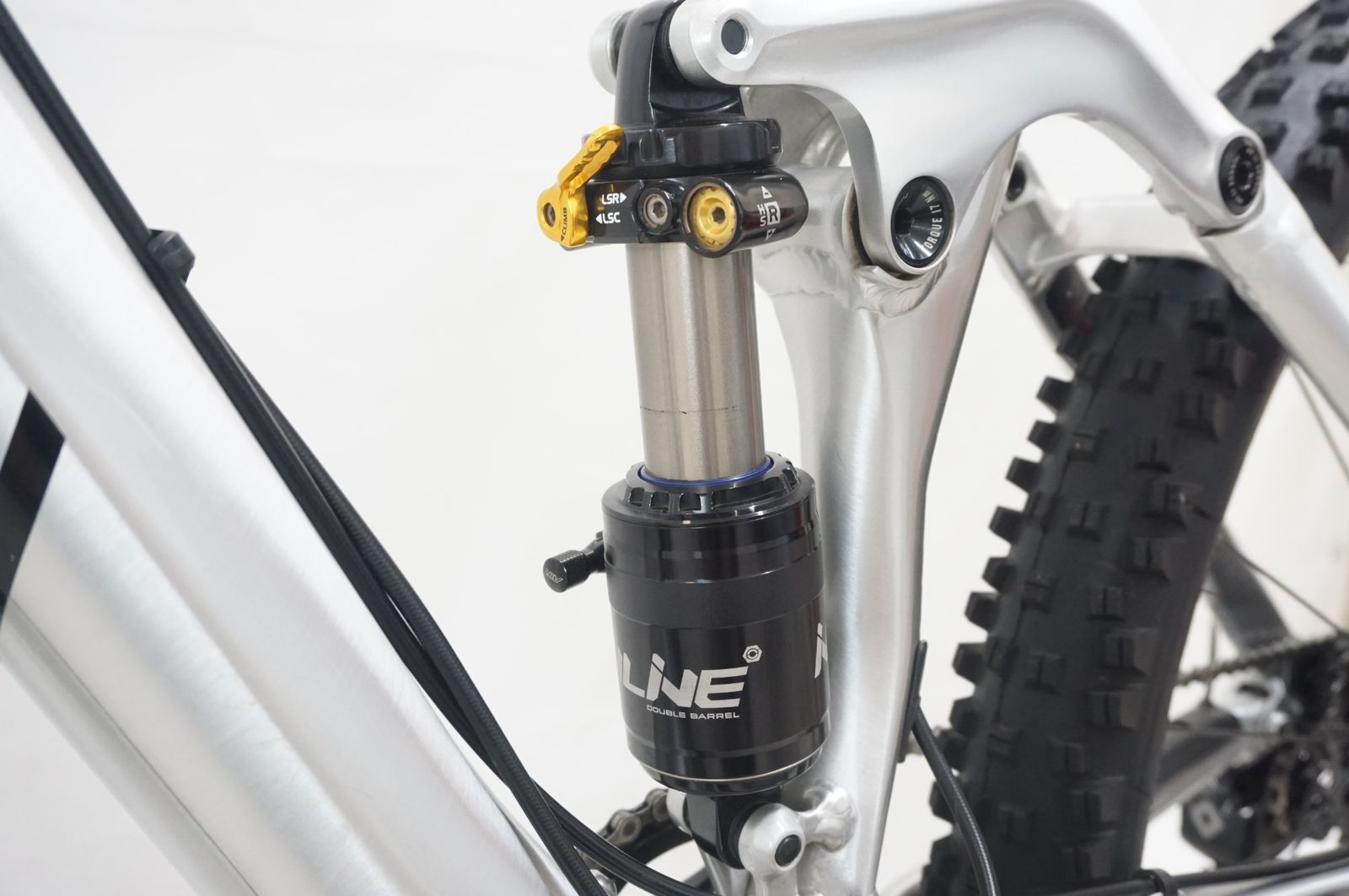 マウンテンバイク