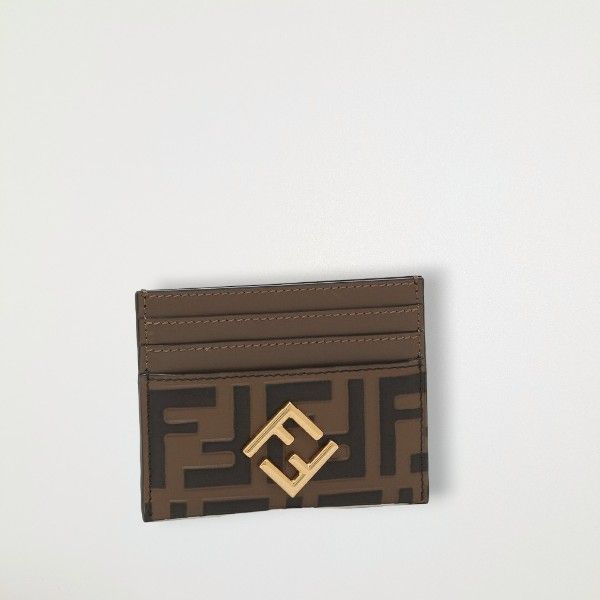 ♥品 USA330010FFD FENDI フェンディ カードケース 定期入れ FFダイヤモンド ブラウン レディース