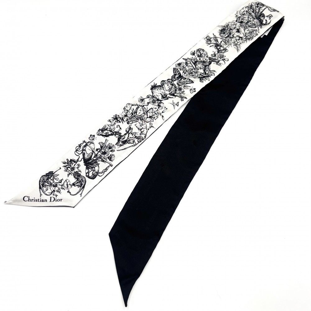 ヴィンテージ！！ Christian Dior シルクスカーフ 黒白 Christian Dior シルクスカーフ 黒・白 クリスチャンディオール