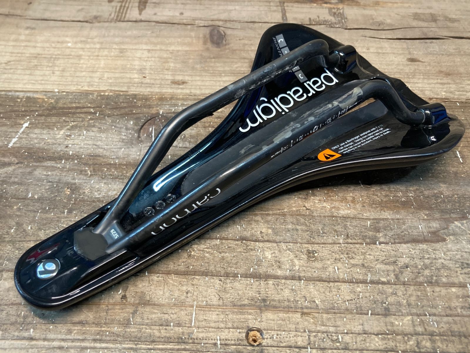 IO284 ボントレガー BONTRAGER パラダイム Paradigm XXX サドル 