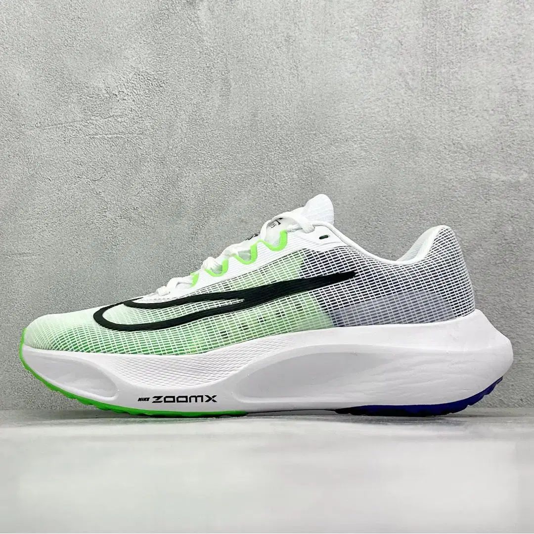 NIKE - ズームフライ5 DM8968-100 28cm 新品未使用品 新品未使用】NIKE ZOOM FLY 5ナイキズーム フライ5 （DM8968-100