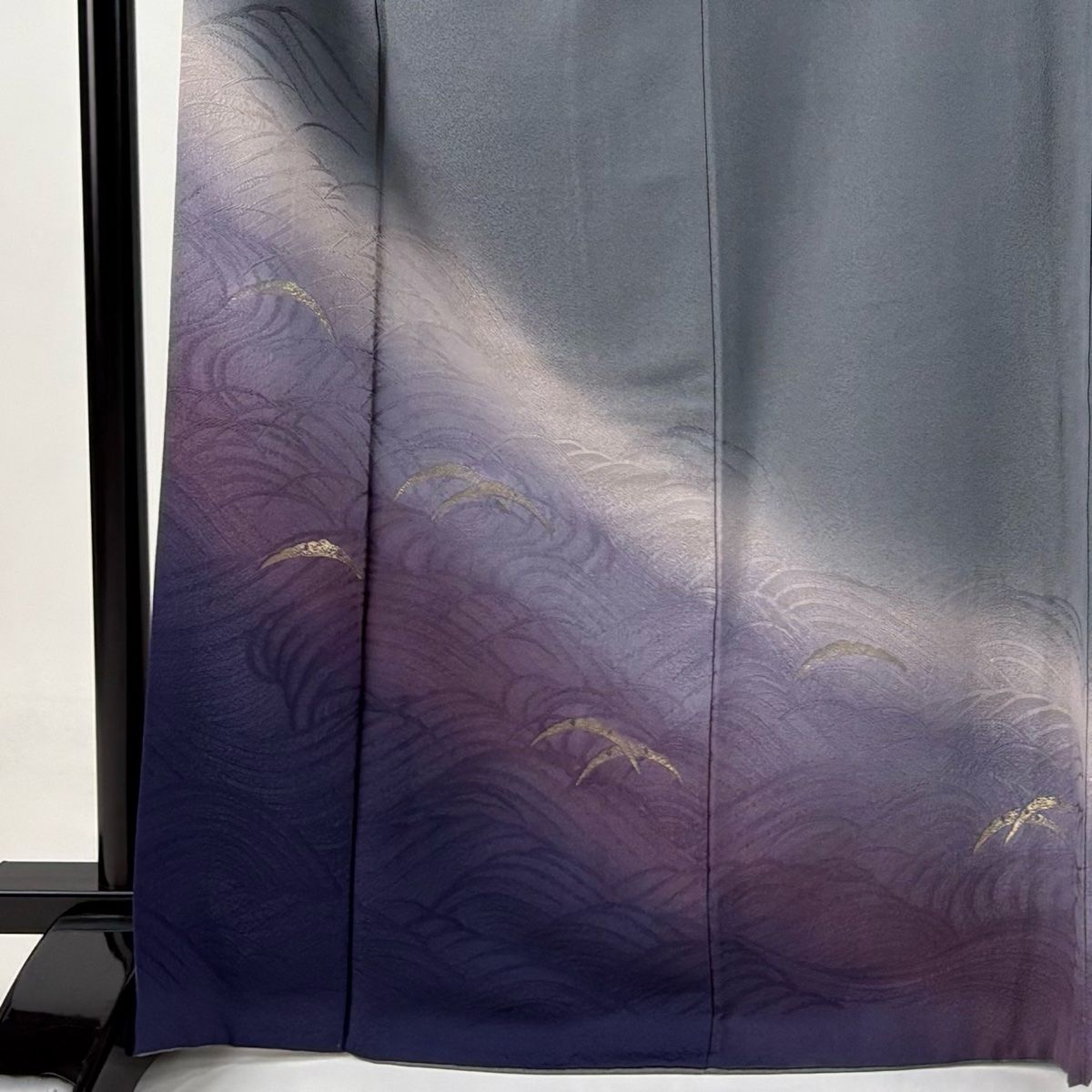 色留袖 身丈167cm 裄丈67.5cm L 袷 大久保玄才 落款 雪芝 波 金糸 ぼかし 灰色 正絹 一つ紋