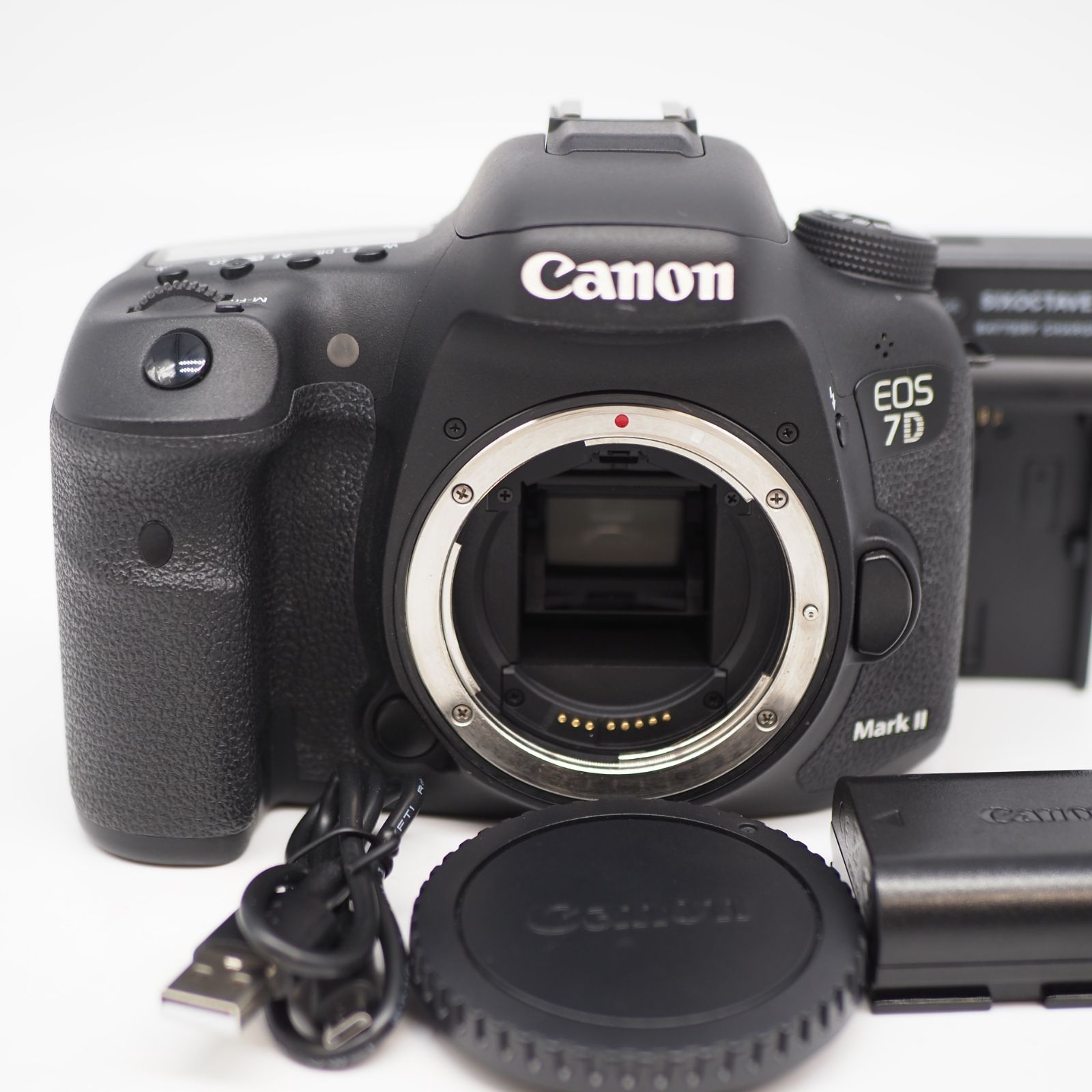 □極上品□ CANON EOS 7D MarkII ボディ - メルカリ