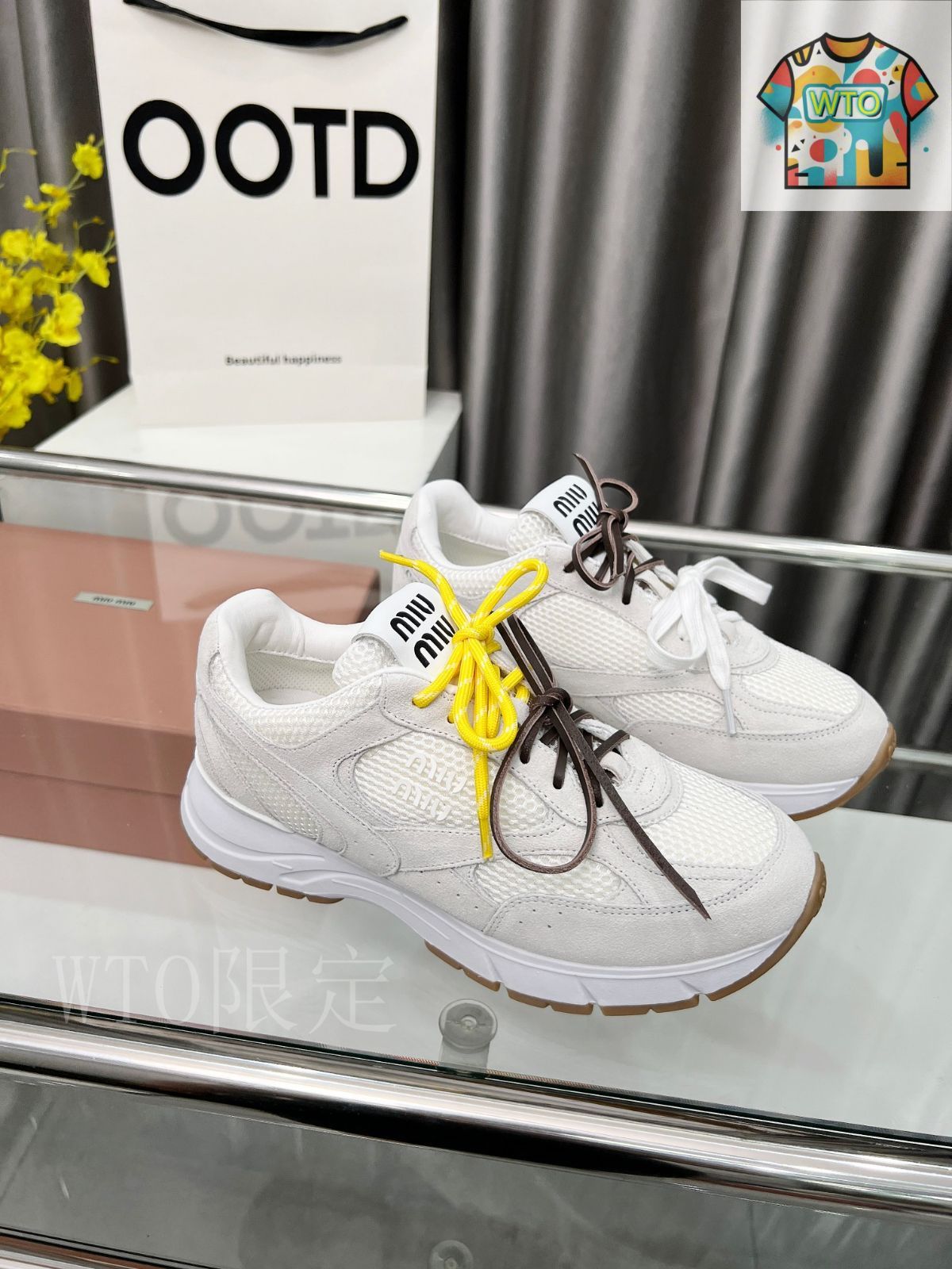 MIU MIU ミュウミュウ Sneakers メッシュスニーカー 5E7260 MIU MIU ミュウミュウ Sneakers メッシュスニーカー 5E7260