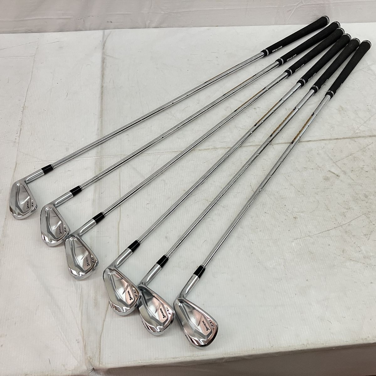 SRIXON ZXi7 アイアンセット Dynamic Gold s200 シャフト 6本