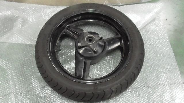 CB400SF-K　NC42　の　リアホイール　タイヤ:#1717547561