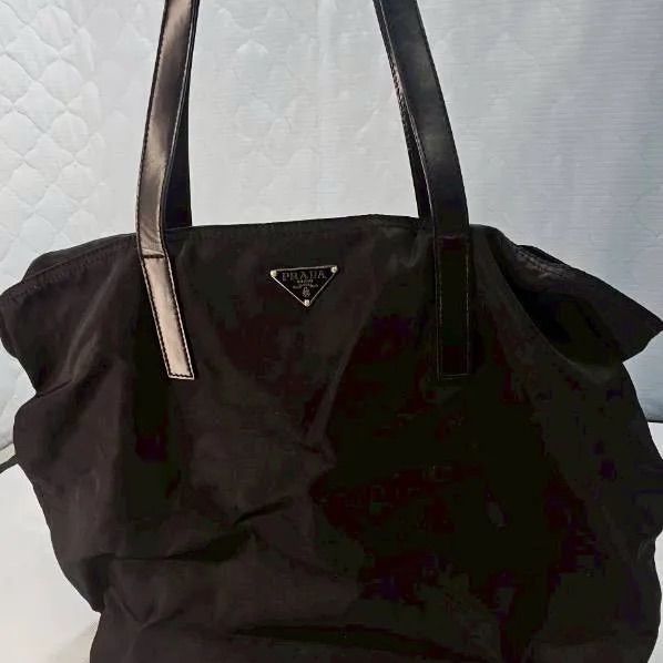 プラダ PRADA ミニトートバッグ トライアングルロゴ - メルカリ