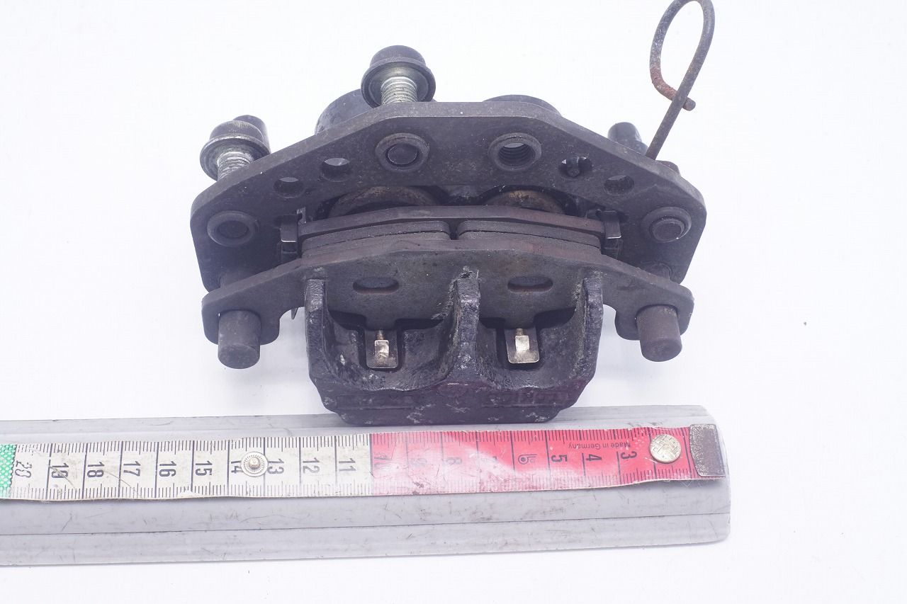 ＳＷＩＴＳ　アルミCNC削り出し　2P　109カニ　ブレーキキャリパー シルバー 852245c87e9dd3304fed0cd104ec2f