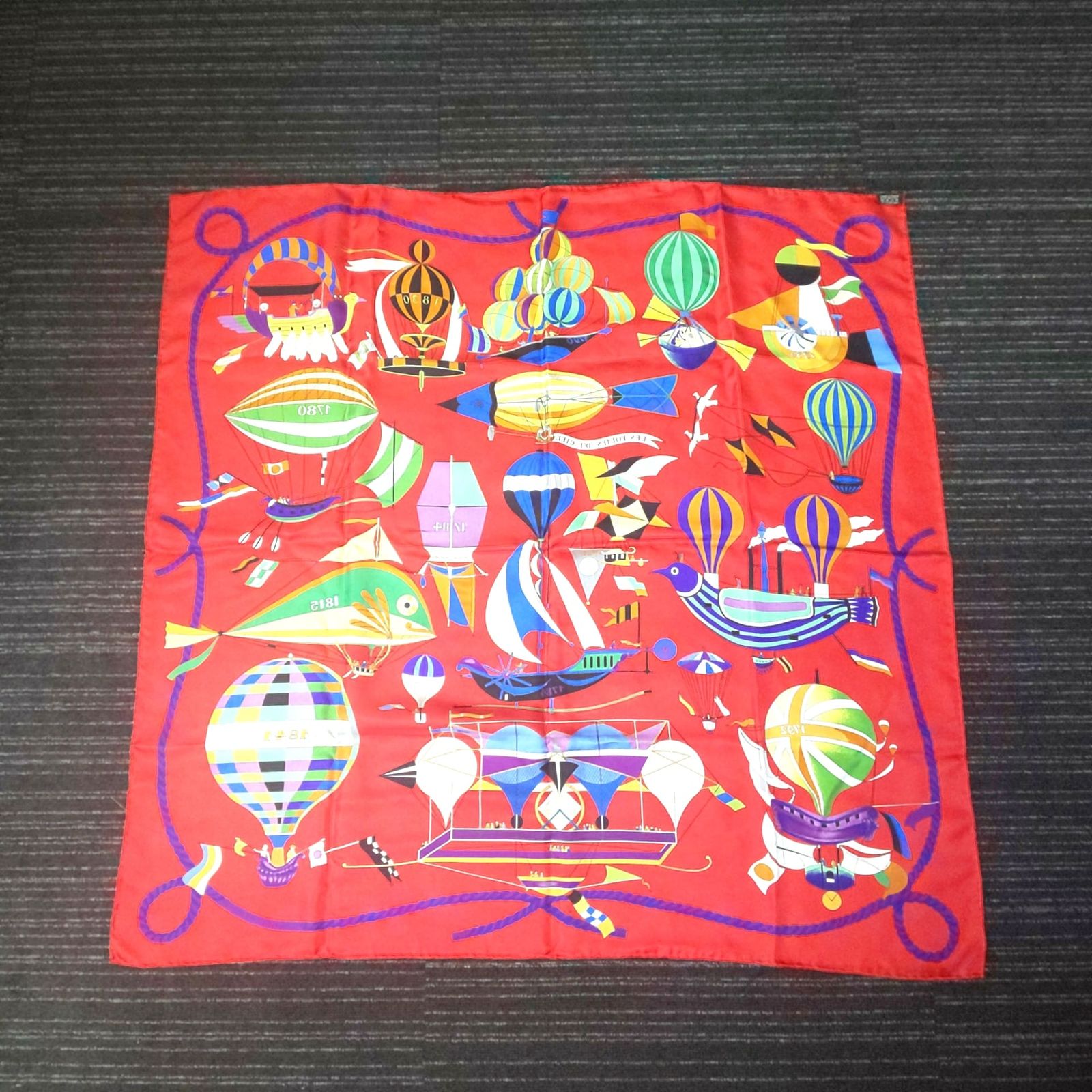 エルメス カレ90 LES FOLIES DU CIEL 大空の狂気 スカーフ オレンジ