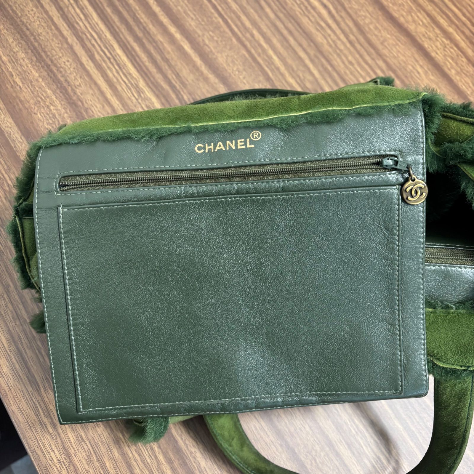 i)CHANEL シャネル ムートン トートバッグ ハンドバック グリーン 緑 