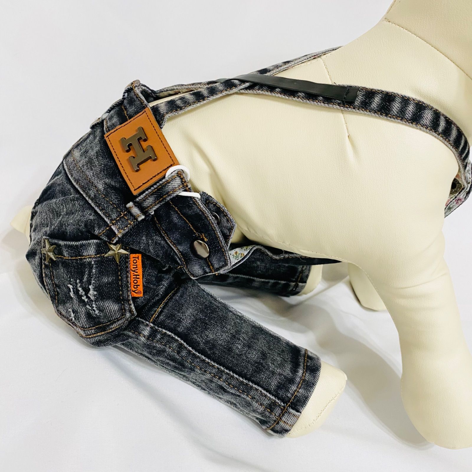 メルカリshops ブラック デニム パンツ 調節可 犬服 ペット服 犬の服 小型犬 ボトムス