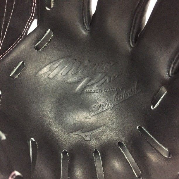 中古品 ミズノ MIZUNO ミズノプロ For Professional 硬式 投手用 中古品 ミズノ MIZUNO ミズノプロ For Professional 硬式 投手用