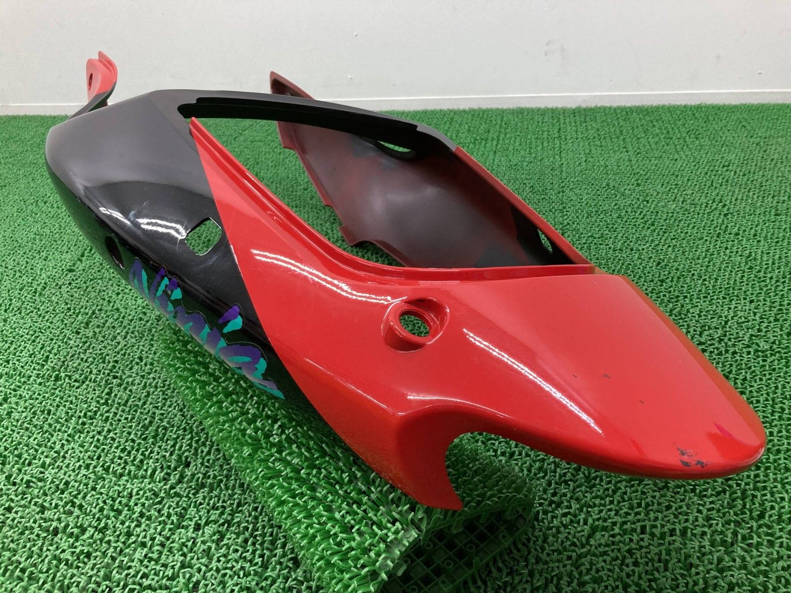 ZX-6R テールカウル 黒|赤 36001-1601 カワサキ 純正 バイク 部品 ZX600J ニンジャ シートカウル ペイント素材に 品薄 oH