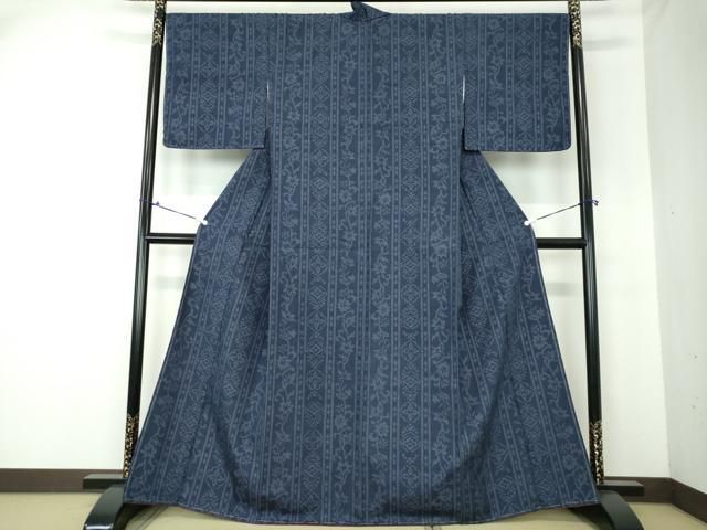 平和屋着物○結城紬 80亀甲 花唐草間道 正絹 逸品 DAAQ3469ps - メルカリ