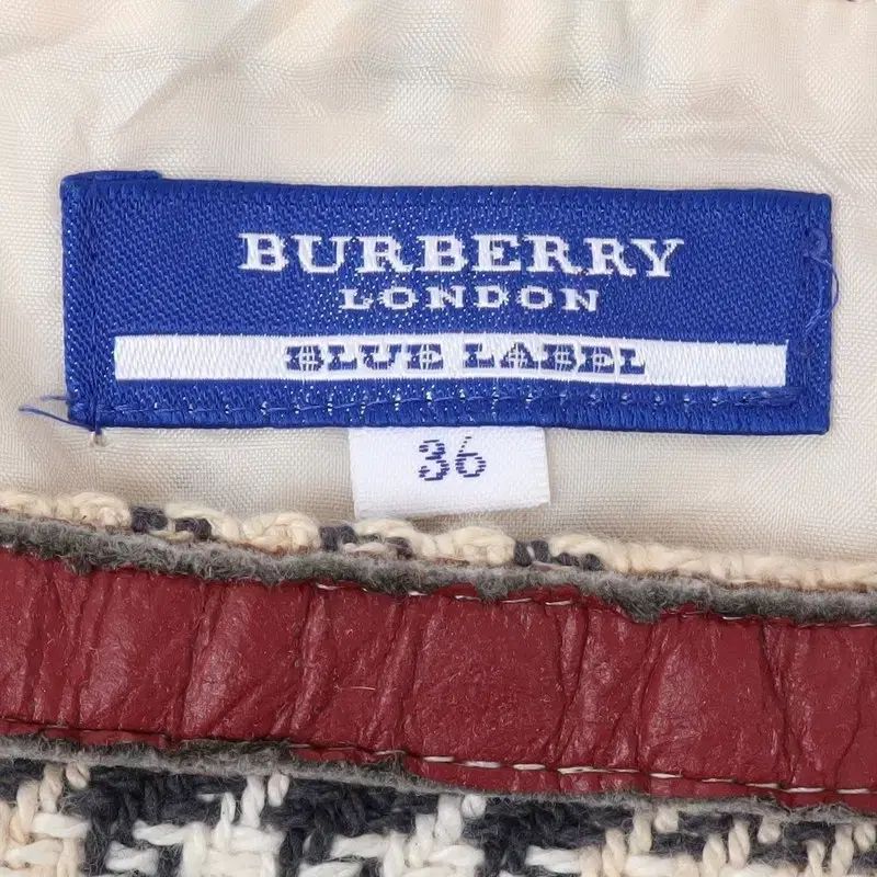 ベージュ ノヴァチェック